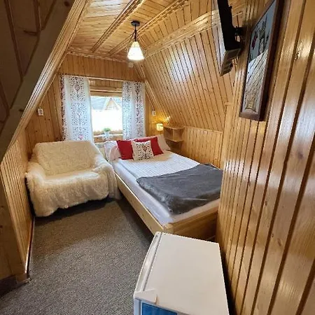 , Rodzinne Pod Gorami 2 * زاكوباني